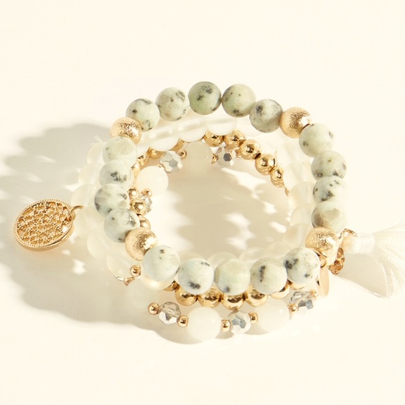 NWT Altar’d State Natural Stone Beaded Bracelet Set - Picture 3 of 3